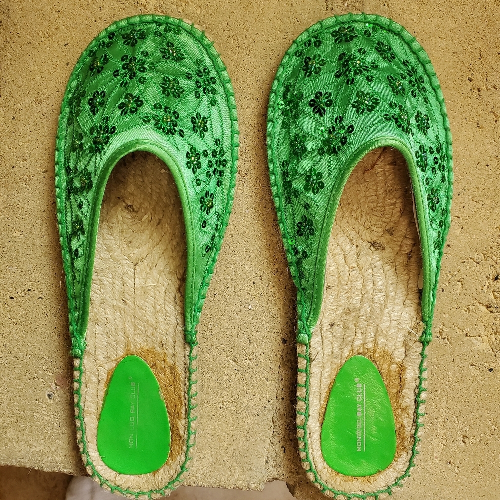 Green Embroidered Women's Slip-On Shoes